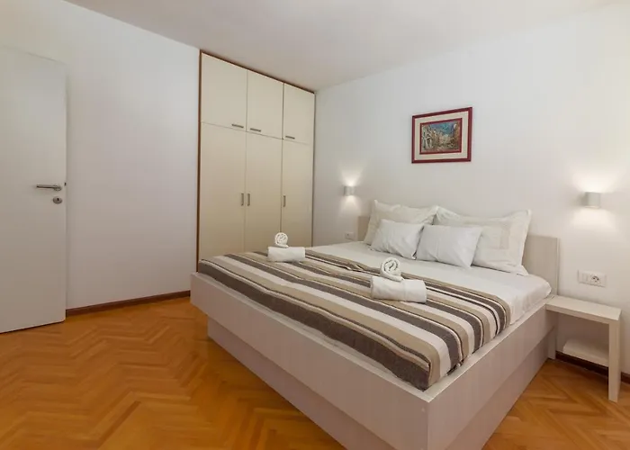 Tatil Evi House Eva & Ema Trogir