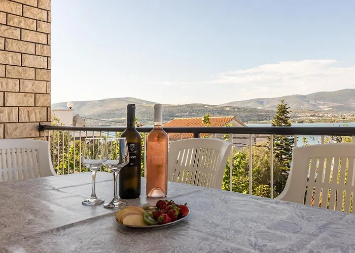 House Eva & Ema Tatil Evi Trogir